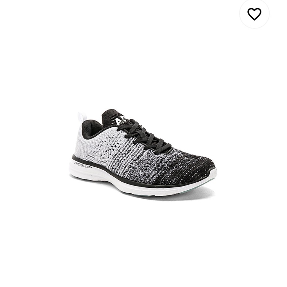 APL techloom pro sneakers